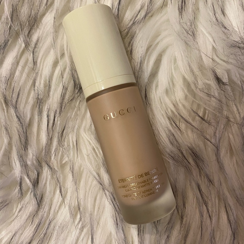 GUCCI FOUNDATION 150 C
